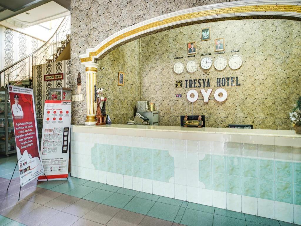 Oyo 1140 Hotel Tresya Tanjung Balai Tanjungbalai Εξωτερικό φωτογραφία